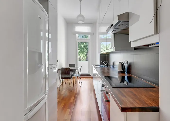 Dwor By Downtown Сопот